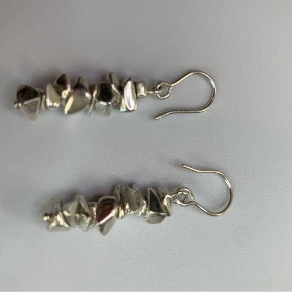 Silpada RARE Sterling Silver NUGGET & ARTSY BEAD ACCENT French Wire Earrings - Picture 5 of 8